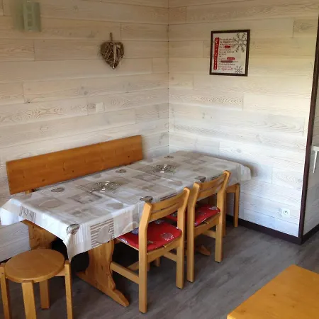 Apartment Belle Plagne 1 6 Pers Du Dimanche Au Dimanche Au Pieds